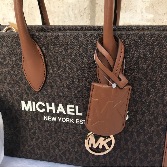 Michael Kors Purse - Picture 2 of 7